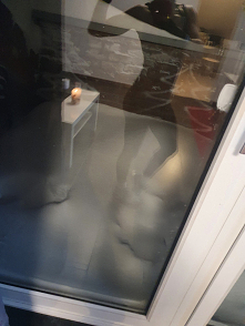 Zdjęcie 2w1:) był i trening... W kwestii tenrnigu nie. Ma uloprpow nie ma weekendów heheh... A dwa.. Była. Zima w Polsce dotarła i do mnie :D taki widok za oknem uuuujea :) para...