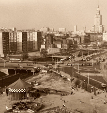 Warszawa - niestety rok fot...