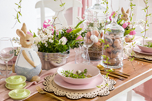 Aranżacja stołu na Wielkano...