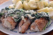 Roladki schabowe z mozarella :)