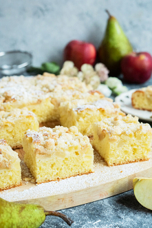 Ciasto ucierane z gruszkami