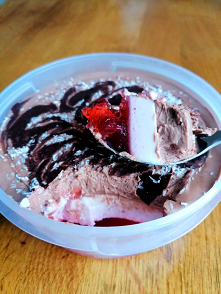 Pyszny deser białkowy ze skyrów :)