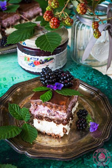 Owocowe ciasto rurociąg