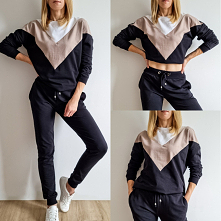 Komplet dostępny na Vinted: zalukaj123 #moda#zakupy#fashion#sport#ootd