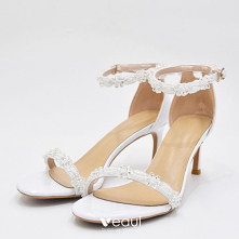 Seksowne Białe Frezowanie Perła Buty Ślubne 2021 Z Paskiem 6 cm Szpilki Peep Toe Buty Ślubne Wysokie Obcasy