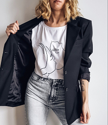 T-shirt na nadrukiem dostępny na Vinted: zalukaj123 
#tshirt#zakupy#fashion#style