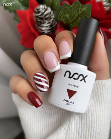 Dzisiaj mamy dla Was połączenie klasyki i elegancji, czyli Draculę w towarzystwie frencha oraz subtelnych wzorków! Pamiętajcie też, że jeszcze do godziny 23:59 z kodem #blackwee...