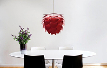 Gdzie kupić oświetlenie w stylu glamour do salonu piękności, jadalni, salonu w swoim mieszkaniu czy domu? Modne lampy znajdziesz w ofercie Magia Form!