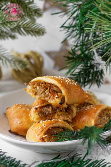 Paszteciki z kapustą i grzybami - Wypieki Beaty