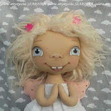 Aniołek lalka - dekoracja tekstylna. Ręcznie wykonana lala - Anieliczka - romantyczka.