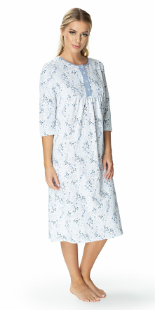 Szukacie pomysłu na prezent dla babci może koszula nocna z drukowanej bawełny Helena  ze sklepu pradlo.pl
Bardzo ładna