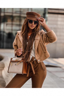 Jaka kurtka damska na jesień? Przegląd trendów
KLIKNIJ W FOTO ABY DOWIEDZIEĆ SIĘ WIĘCEJ