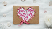 Tutorial ukazujący sposób wykonania prostej kartki walentynkowej z motywem serca ;)