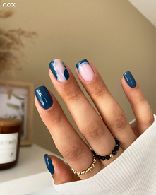 Rough Ocean, czyli oceaniczny lakier hybrydowy to kolor pełen mocy i wyrafinowania, który kupicie za jedyne 19.99 zł! Spójrzcie jak pięknie prezentuje się w towarzystwie frencha! 