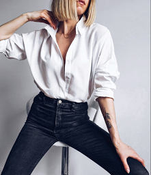 Koszula dostępna jest na Vinted: zalukaj123 
Link znajdziecie w komentarzu 
#koszula#zakupy#fashion#style