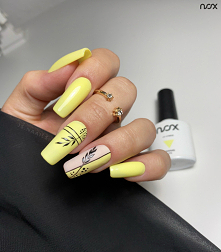 Dni są coraz dłuższe, słońca coraz więcej, czas więc na odrobinę pastelowej żółci! W roli głównej Ananas okraszony delikatnymi wzorkami! Jak Wam się podoba taka kompozycja? 