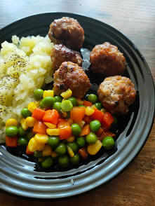 Lubisz klopsiki z IKEI? Zapraszam zatem po łatwy przepis. I do tego BG :)