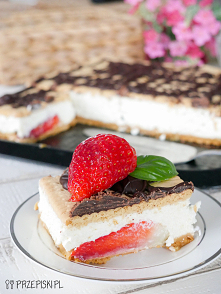pyszne ciasto z truskawkami