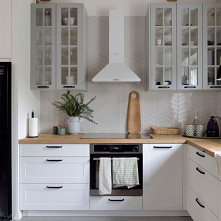 Piękna kuchnia: wnętrza w klasycznym stylu - Galeria - Dobrzemieszkaj.pl