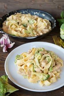 Makaron z brokułami - Przepis od Po Prostu Pycha