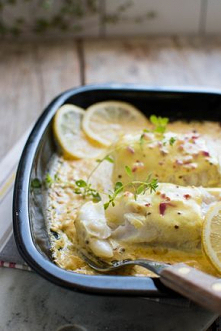 Dorsz w sosie cytrynowym z musztardą - Kuchnia Agaty - najsmaczniejszy blog kulinarny!
Ryba pieczona, gotowa w kilka chwil, a do tego obłędnie pyszna! Oto dorsz w sosie, ulubion...