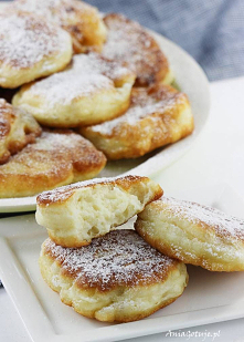 Racuchy na maślance. Buttermilk pancakes.
Niesamowity przepis na racuchy na maślance. To super prosty i bardzo sprawdzony przepis na najbardziej puszyste placki, jakie tylko moż...