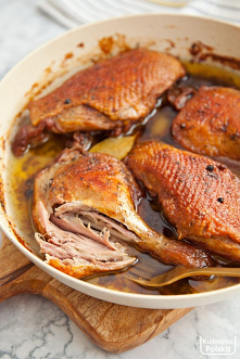 Kaczka, która rozpływa się w ustach. Przepis na rewelacyjny konfit z kaczki — Kulinarna Polska | Przepisy, gotowanie, jedzenie
Jeden z najlepszych, a zarazem najprostszych sposo...