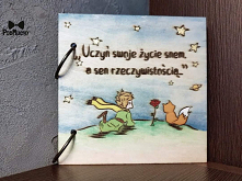 Dziś, tak jak obiecaliśmy odkrywamy kolejny fragment małej tajemnicy. 