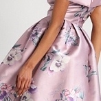 Okładka Sukienki letnie Chi Chi London