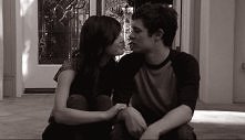 <33