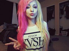 <3 <3