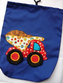 Ciężarówka z cegłami -worek...