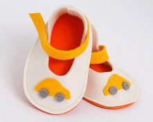 Żółty Samochodzik (0-3 m-cy)