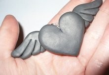 szare serduszko z modeliny