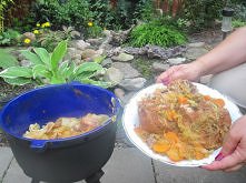 Golonka duszona w kociołku żeliwnym -farmcook