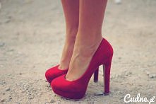 czerwone szpilki<3