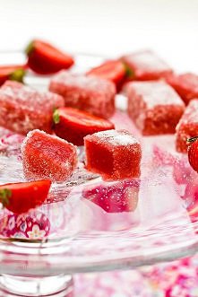 galaretki truskawkowe :)