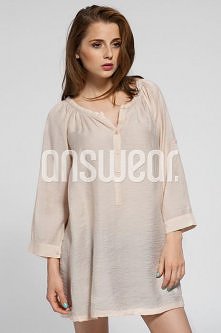 biała bluzka. szczegóły po kliknięciu w zdjęcie.