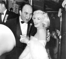 "Nie można uchwycić ani piękna, ani śmierci, bo to coś Niewyrażalnego. Jedynie mit może je pojąć, choć nie musi koniecznie być antyczny – liczy się tylko jego natura: zdarz...