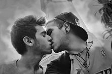 Piękne zdjęcie i przystojni panowie :)