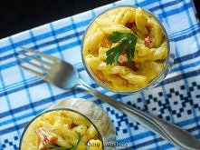 Sałatka makaronowa z curry.