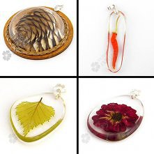 Biżuteria Wzory Natury wykonana z naturalnych elementów zatopionych szklistą żywicą.