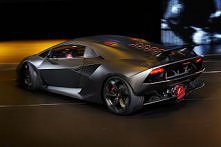 Lamborghini Sesto Elemento