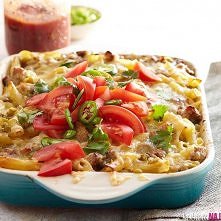 makaron rurki,mięso mielone,ser żółty,papryka zielona,cebula,pomidory,pietruszka,pieczarki,sól,pieprz