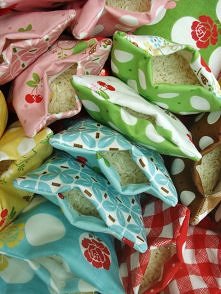 Torebeczki-ocieplacze z ryżem w środku