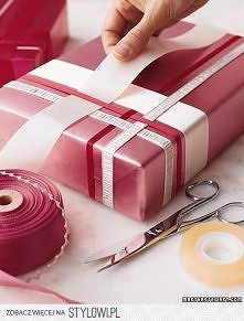 Fajny sposób na pakowanie prezentow....