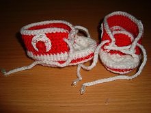 czerwone trampeczki dla dziewczynki