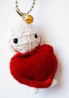 Sznuraki - urocze breloczki