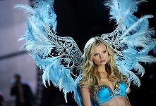 Victoria's Secret Fash...