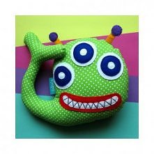 Kosmiczny Wieloryb UFO